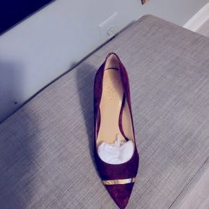 Vince Camuto pumps